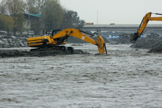 Подъем уровня воды в Мзымте