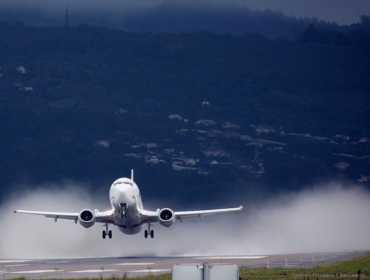 Боинг 737-500 ЮтЭйр